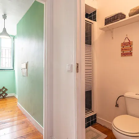 Third Floor At Graca Neighbourhood 아파트 리스본